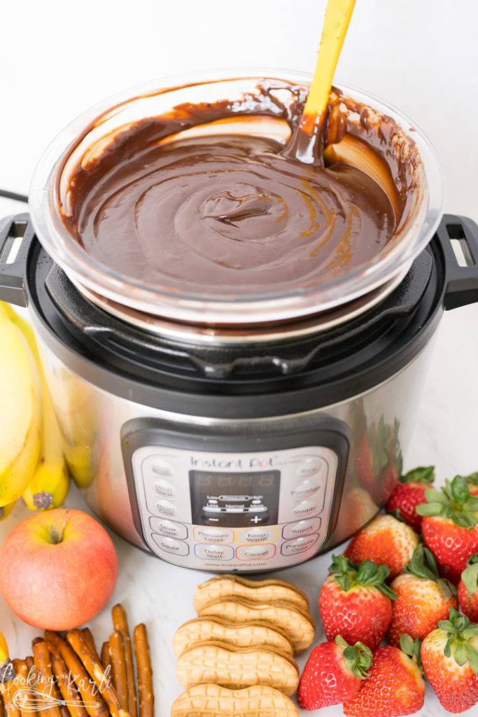 chocolate fondue pot