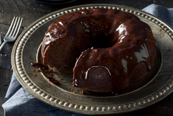 Frosted Chocolate Ring Cake