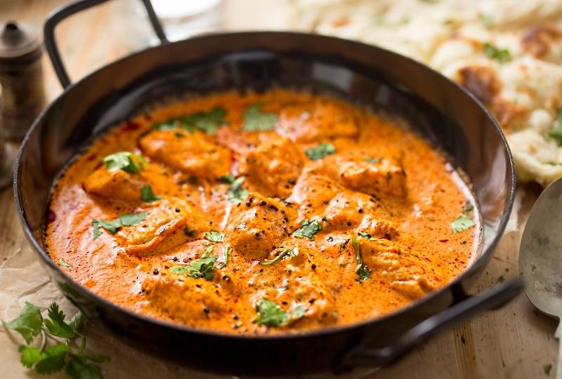 Chicken butter curry in cooking dish