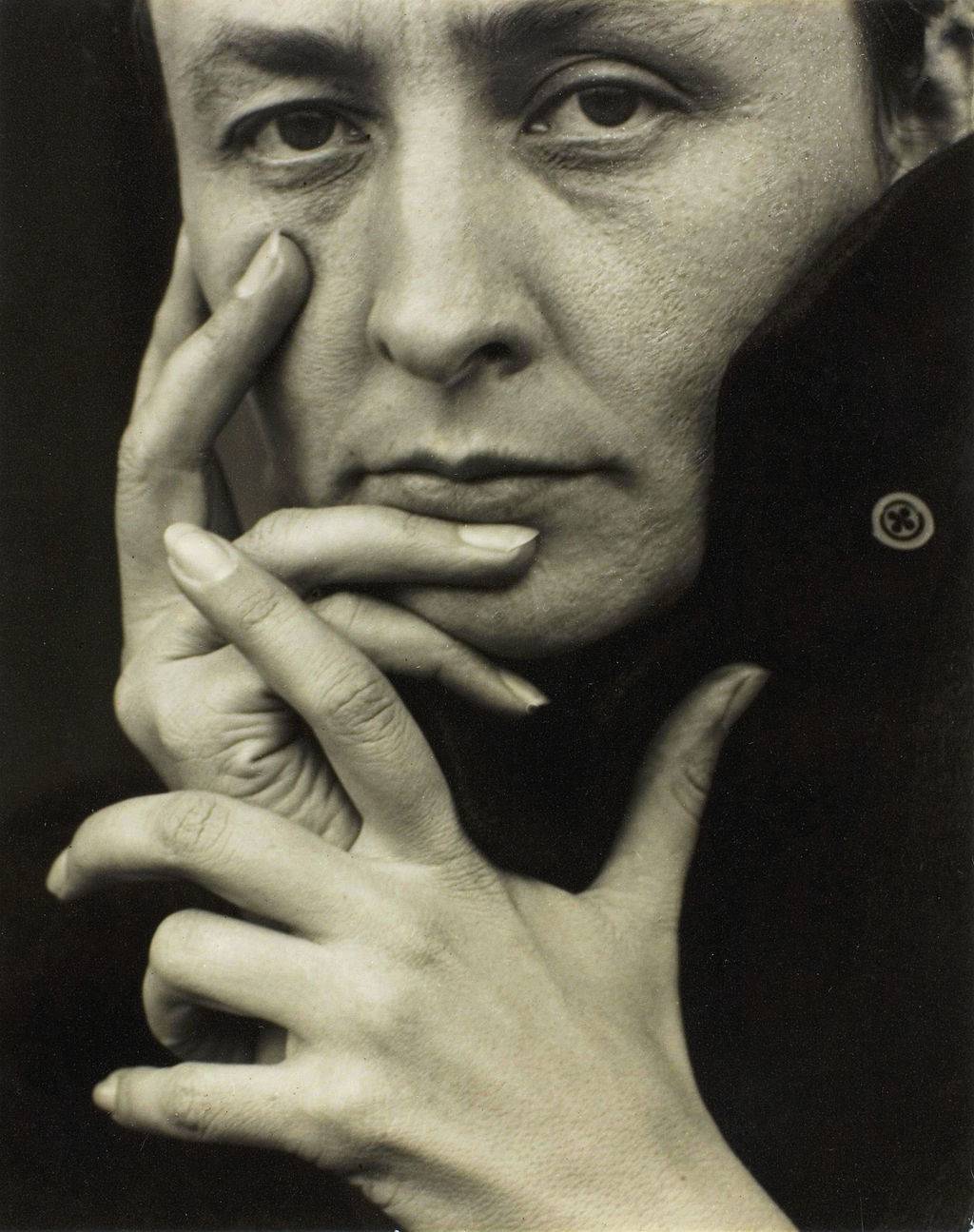 O'Keeffe in 1918, photograph by Alfred Stieglitz