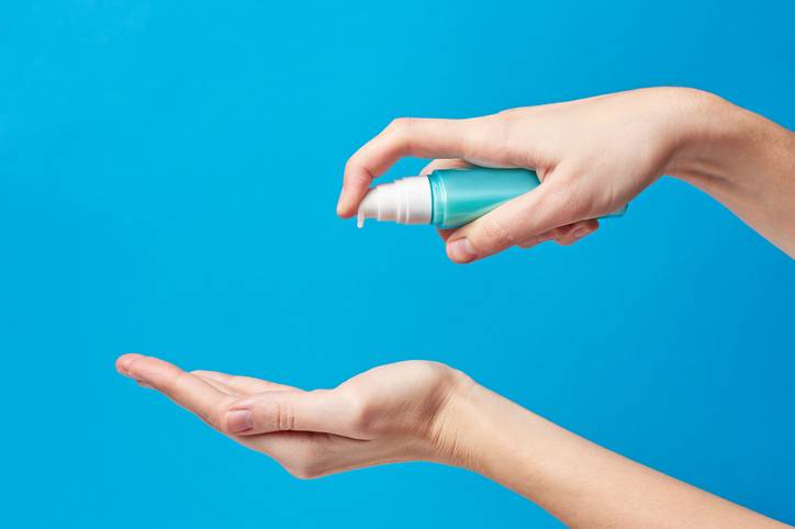 Niacin gel skin care products