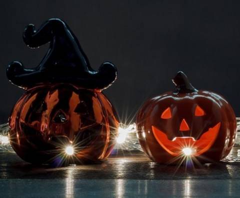 How to decorate your home for Halloween