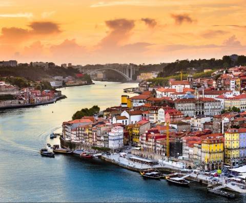 5 Reasons to visit Portugal