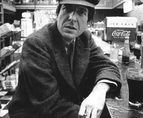Singer and humanitarian Leonard Cohen dies at 82