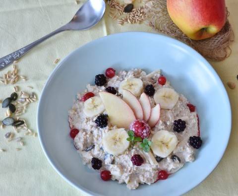 How to create a healthier breakfast routine with oats