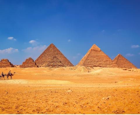 Why is Egypt a hot holiday spot for 2022?