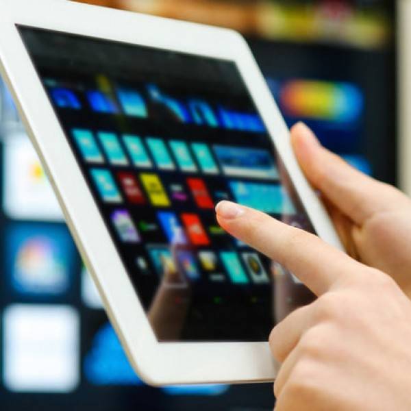 How to mirror an iPad or tablet to a television - Reader's Digest