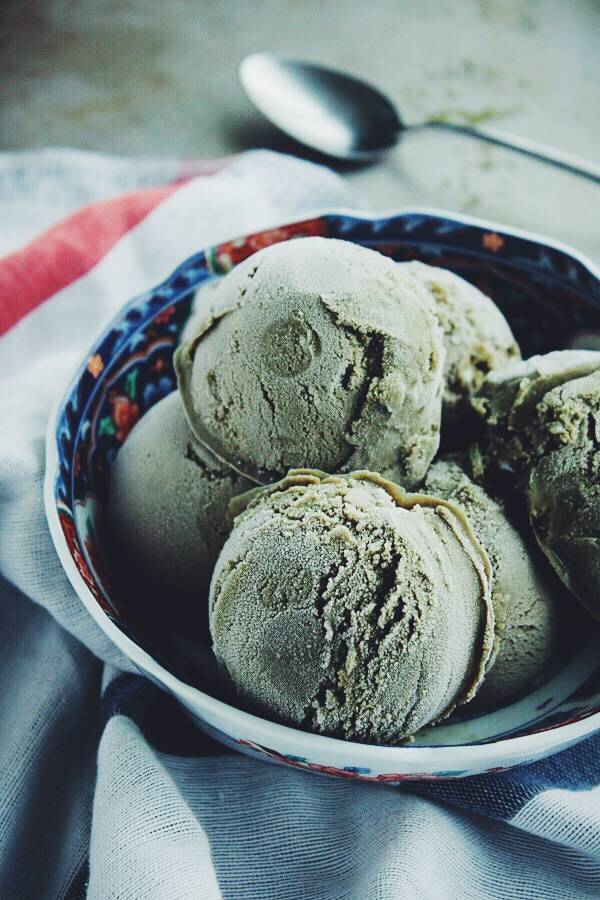 Basil ice cream