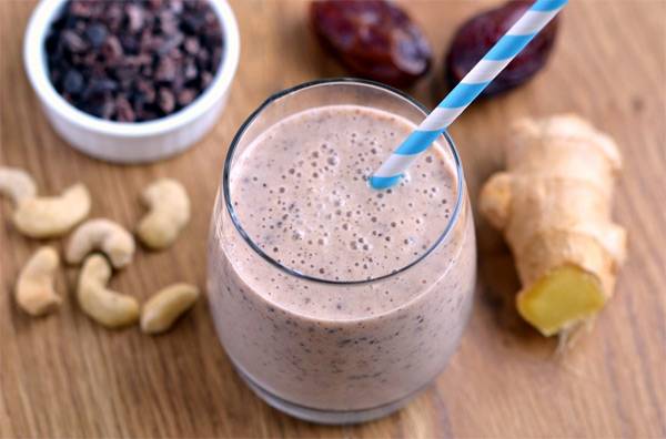 Ginger chocolate smoothie