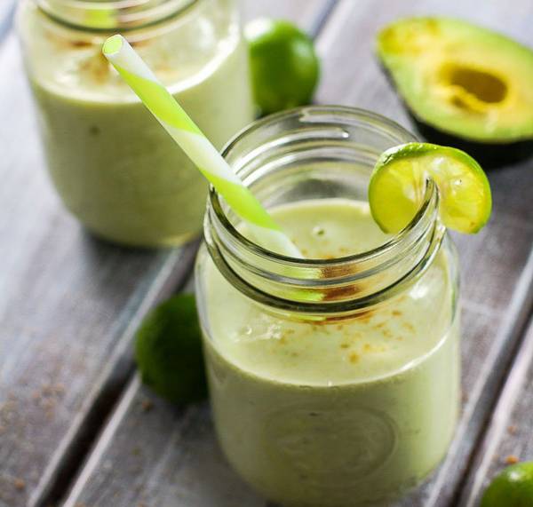 Lime and avocado smoothie