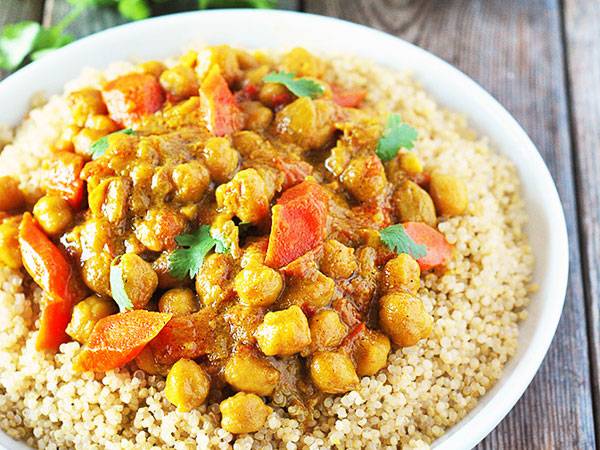 creamy chickpea curry