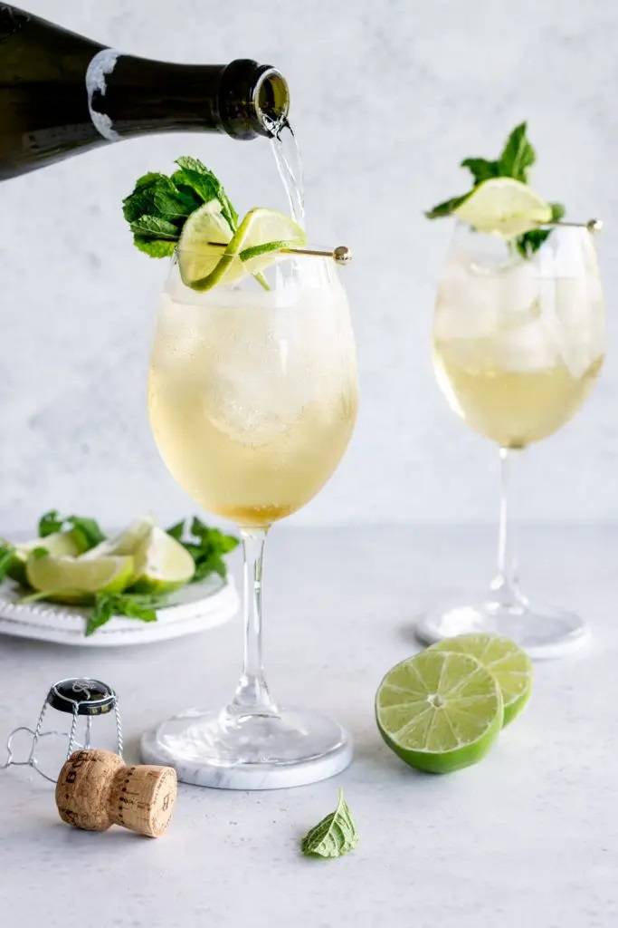 Hugo cocktail