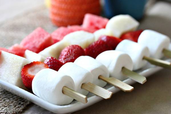 Strawberry and marshmallow kebabs