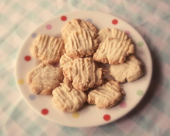 almond biscuits